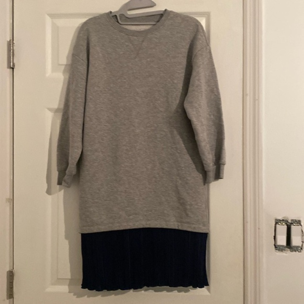 free Assembly sweatshirt dress with little crinkle at the bottom